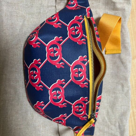 gucci kids belt bag